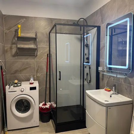 Kty 1 Apart. * Нэводари